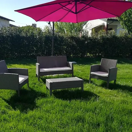 Spacious In Campanile With Private Pool Apartamento Orentano