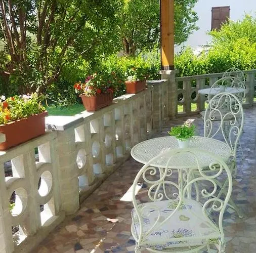 Spacious In Campanile With Private Pool Apartamento